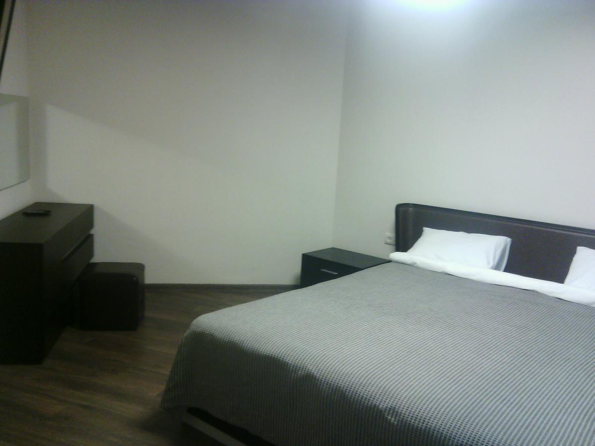 All Seasons Hotel On Freedom Square Tbilisi Exterior photo